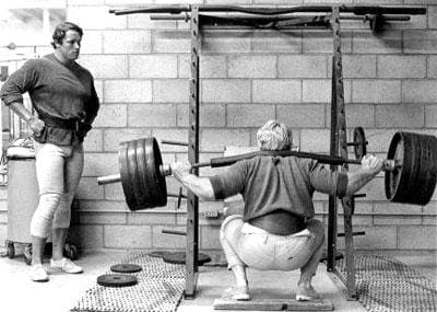 ArnoldSquatting2